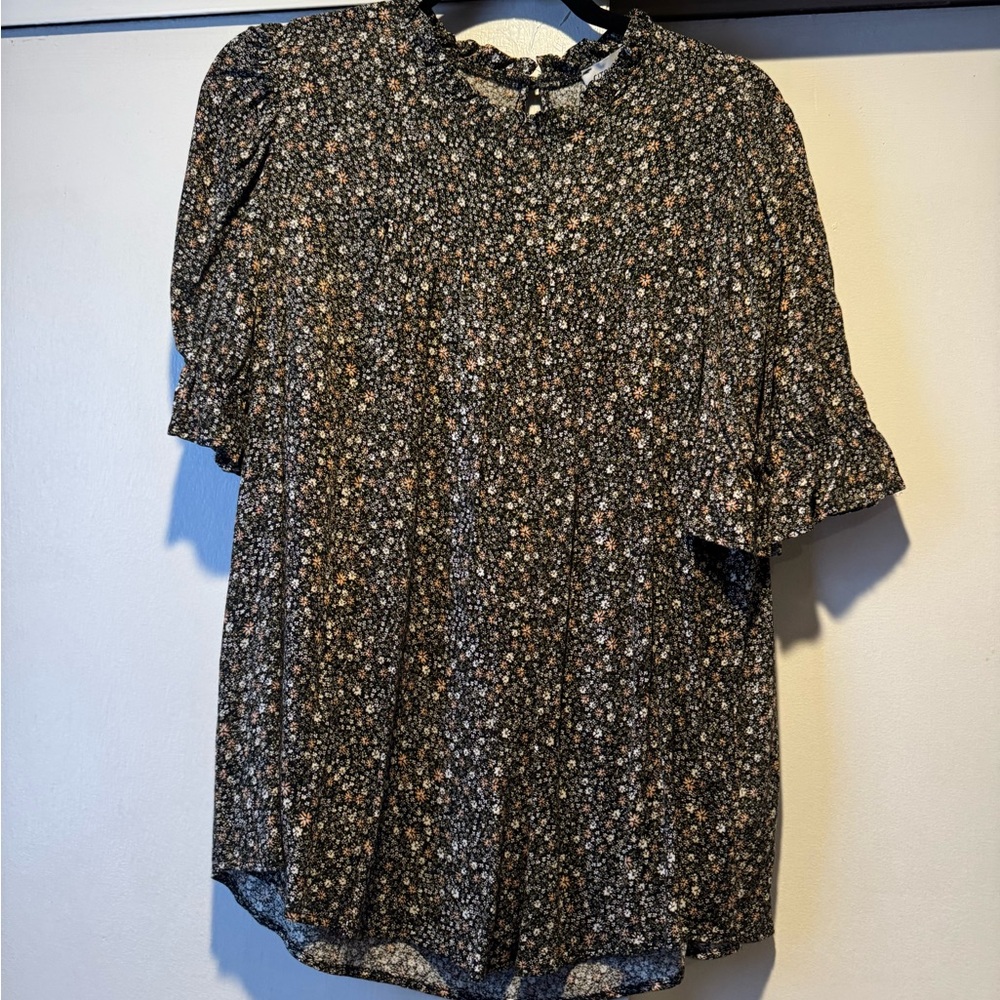 Black and White Ruffled Blouse with Puff Sleeves